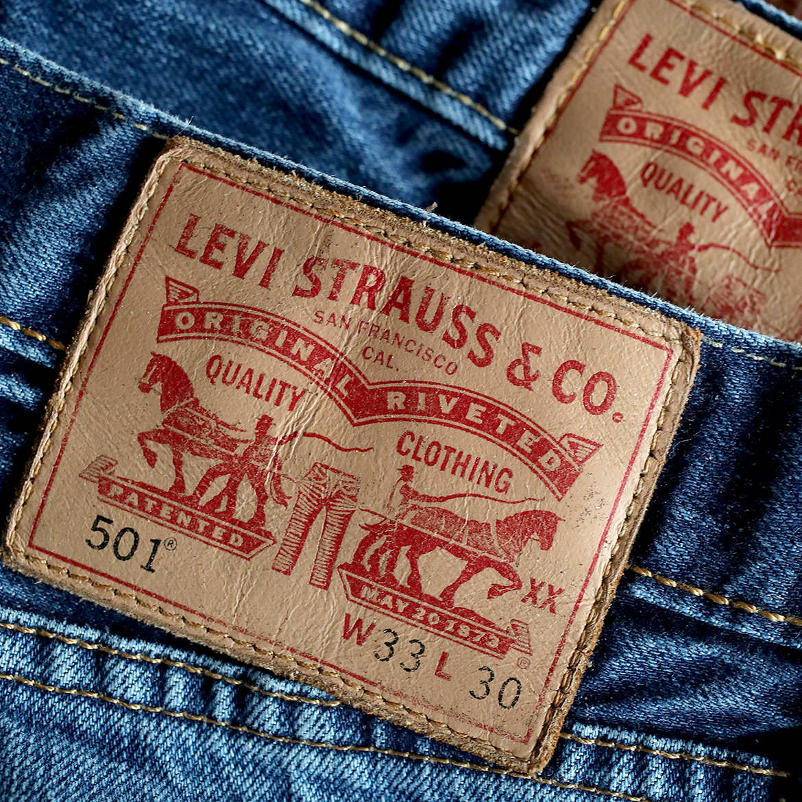 levi's the original yoga pants